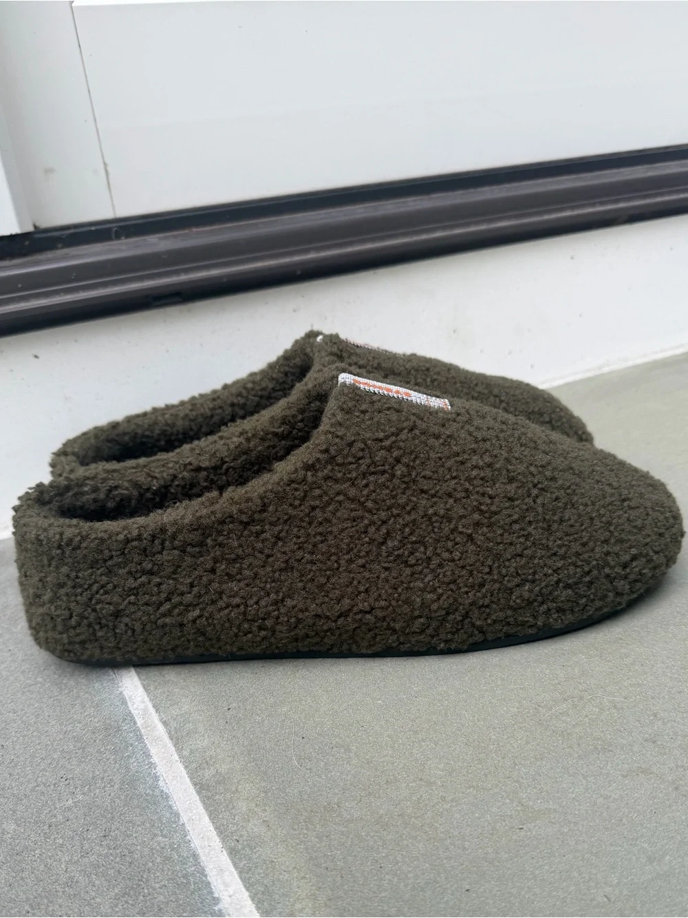 BOMBAS Sunday Slippers Men’s Olive Green Sherpa Fleece Mule House Shoes 13
